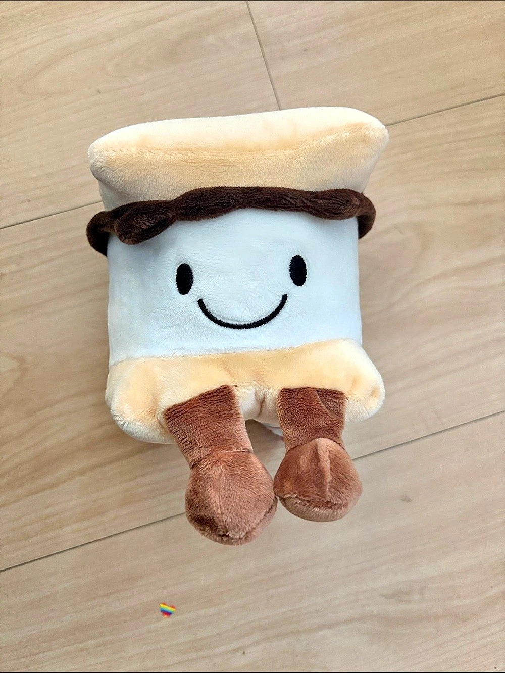 Frankford S'more Plush with Dangling Legs Toy